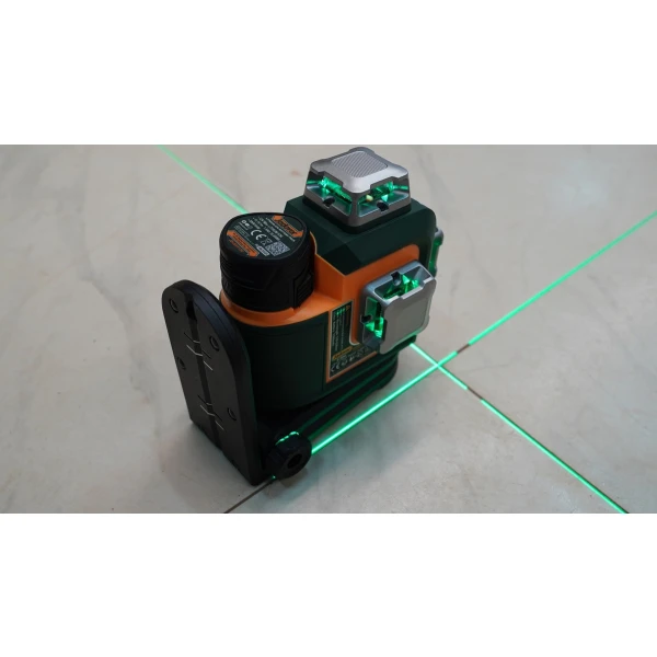 Nivel Laser 12 Líneas 3d Verde Con Batería 12v Jadever 30m - Imagen 11