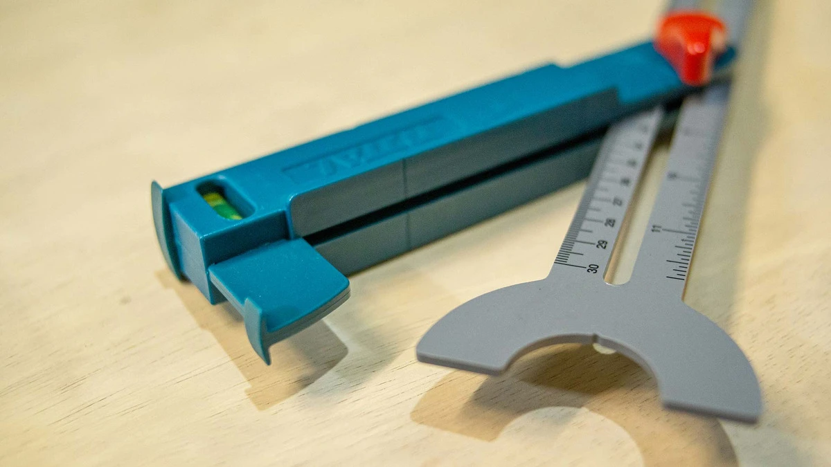 Regla Falsa Escuadra Con Nivel 11 Tahs3011 - Imagen 5