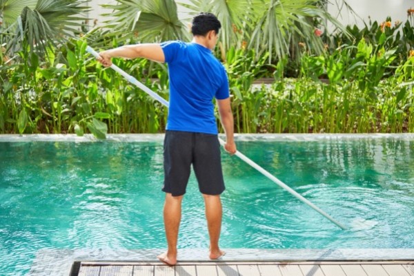 Sacahojas Far Plano Ovalado Para Piscina Ls07bu - Imagen 3