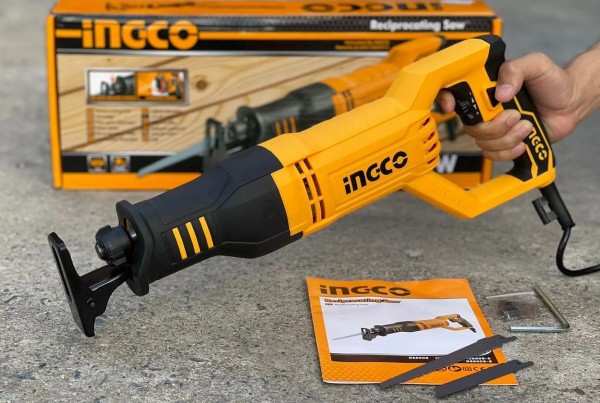 Sierra Sable 750w Con Regulador De Velocidad Ingco - Imagen 2
