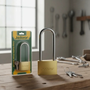 Candado De Bronce 30mm Largo Jadever Jdpd2430