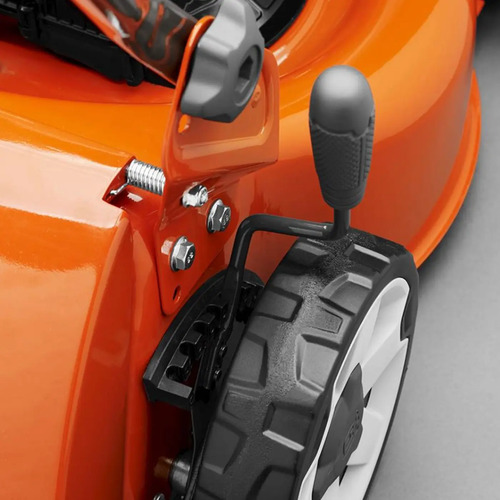 Cortadora Cesped Husqvarna Lc140 123cc 4.5hp Con Recolector - Imagen 3