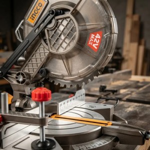 Sierra Ingletadora A Bateria 42v M42 210mm + 2 Baterias 2.0a