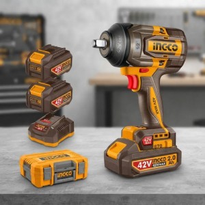 Llave De Impacto Inalámbrica Ingco 42v 870n.m 1/2  Con 2 Bat Amarillo 50hz/60hz